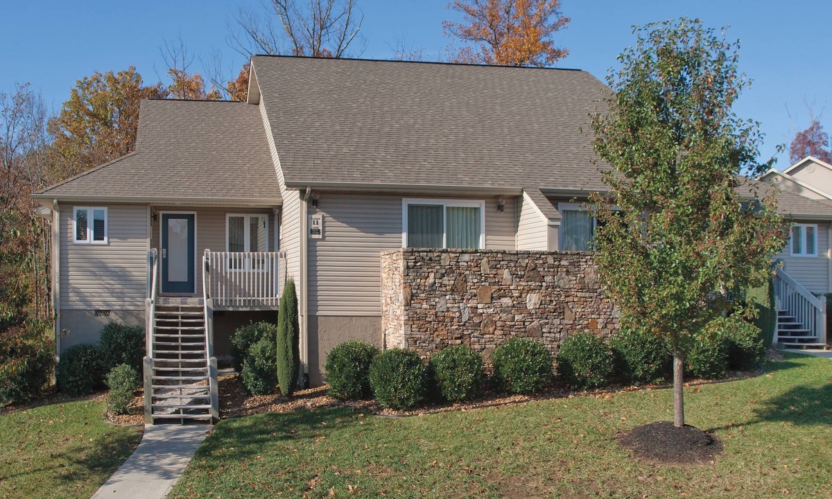 Fairfield Glade Resort | OFFICIAL LISTING | Wyndham - Fairfield Glade 2 BR w/Whirlpool Tub, Beach & More!