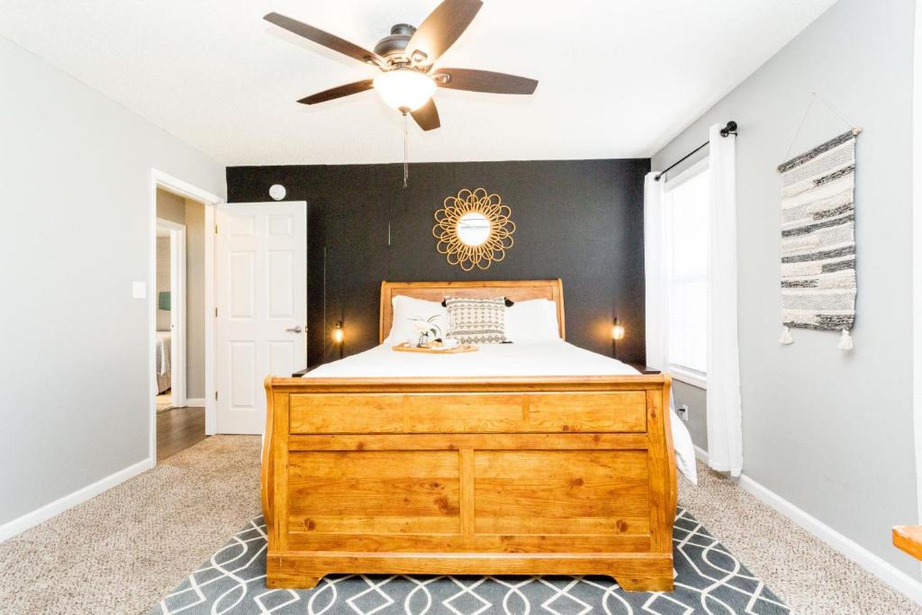 Clarksville House | Once-In-A-Lifetime Coffee-Themed Stay For Up To 8