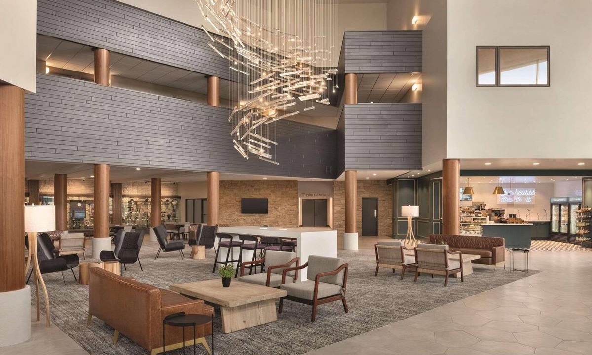 Ashwaubenon Hotel | Oneida Casino Hotel