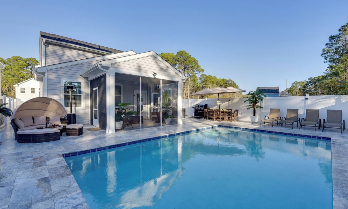 Bluffton House | 'Palmetto Breeze Retreat' Pool & Coastal Elegance