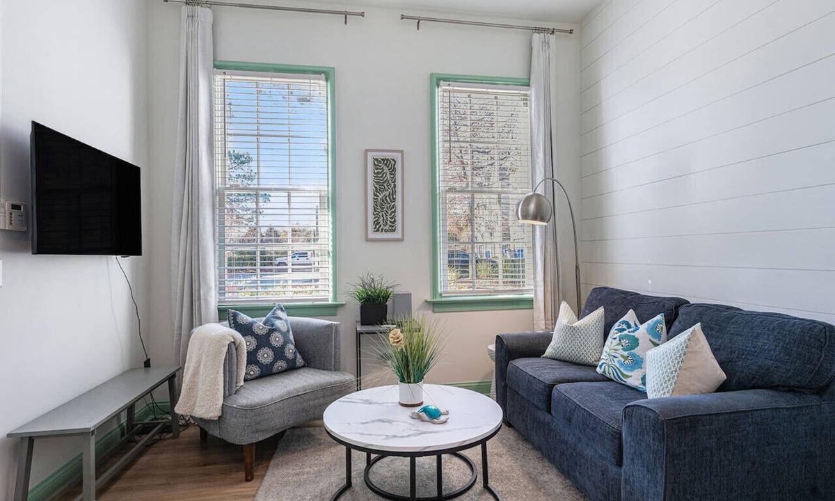 North Charleston Villa | Palmetto Hideaway~Cozy 1br/1ba Townhome