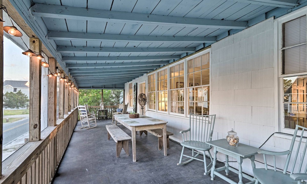 Pawleys Island Cottage | Pawleys Island House, - Steps to Beach & Creek!