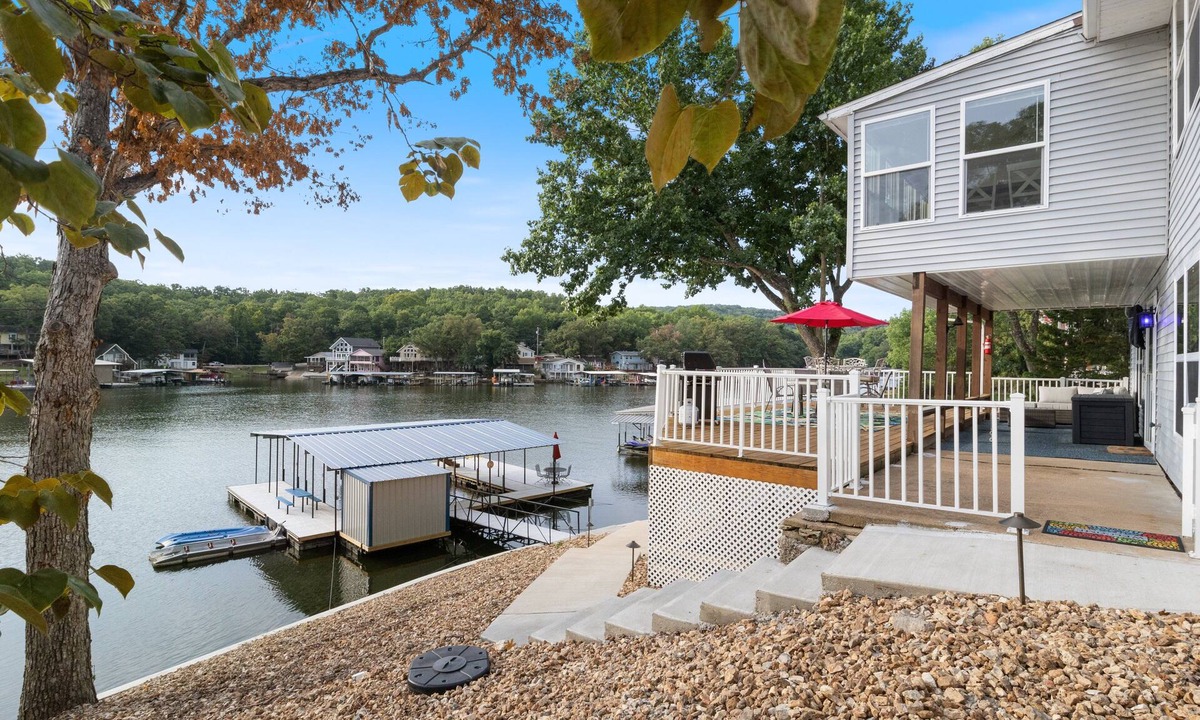 Linn Creek House | Pet-friendly Home, Great Dock, Waterfront, Lake Views, Boat Slip
