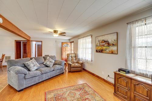 Alco House | Pet-Friendly Onia Vacation Rental w/Private Deck!