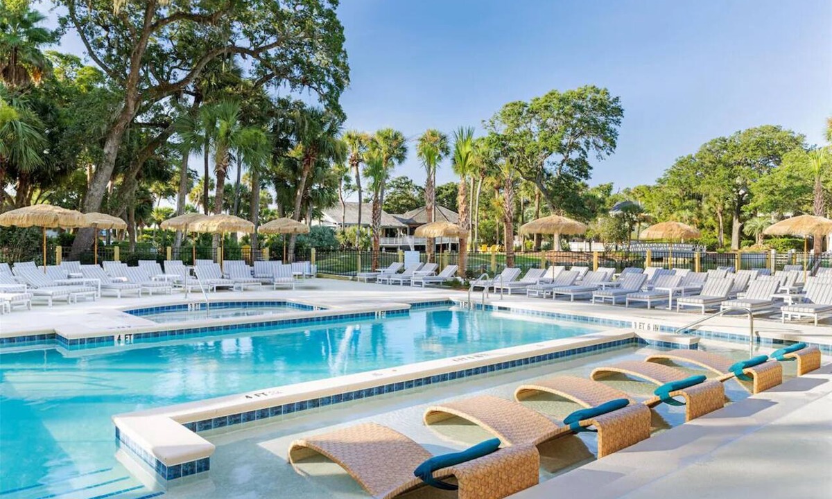 Shipyard Plantation Hotel | Pet-friendly Accommodation! Lagoon Swimming Pool, Shuttle Servive, Spa Onsite!