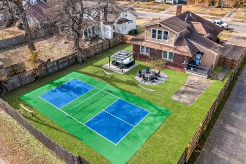 Midtown House | Pickleball Court Ev Power Dock Hot Tub Pool Table