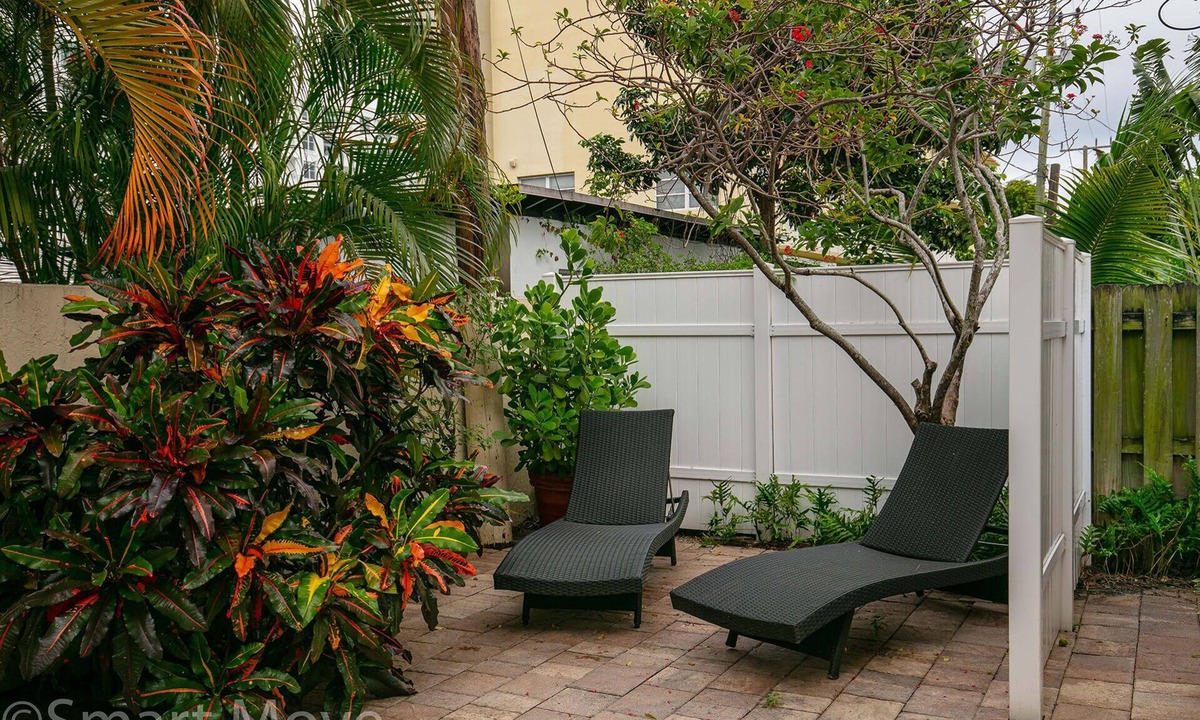 Poinciana Park Apartment | Popular 1 bedroom 1 bathroom apartment just minutes away!