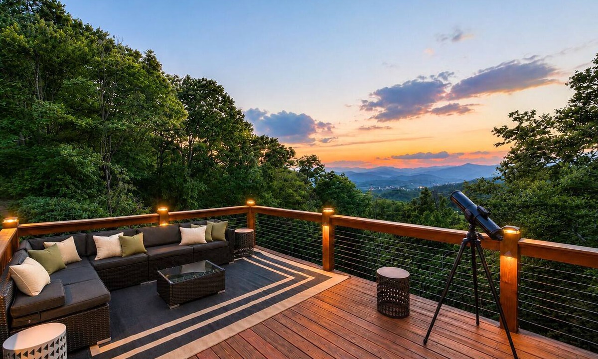 Pisgah Forest House | Prelaunch Rates Indoor Pool Resort Spa + Sauna