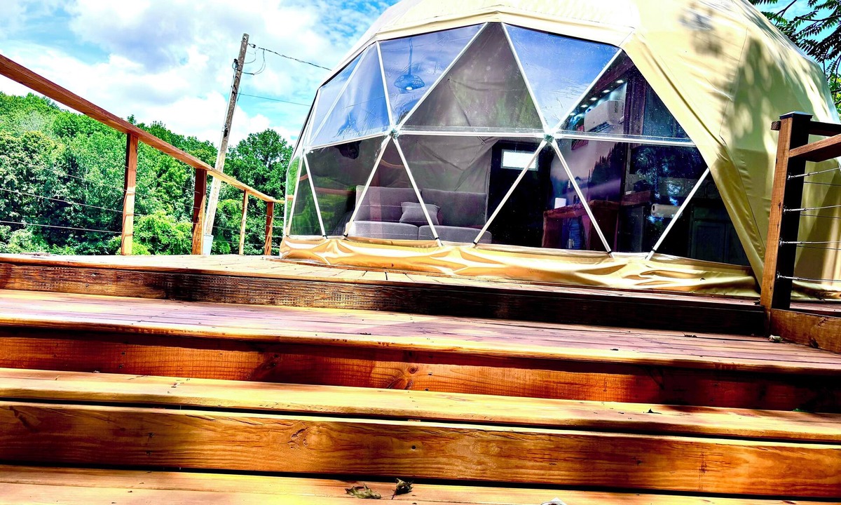 Albany Cottage | Private Dome w, Hot Tub & Outdoor Shower Lake Views Couples Retreat