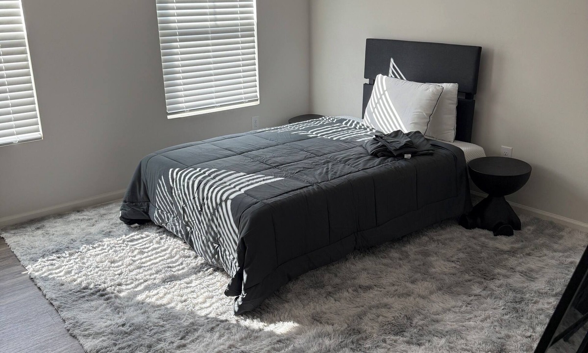 Triana House | Private Room in Modern Home – Madison, Alabama