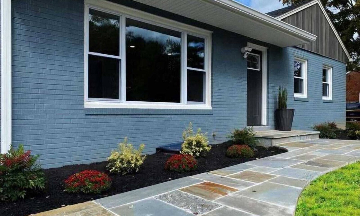 Germantown House | Private upper level 3-bedroom oasis with AC and WiFi. (Host occupies basement)