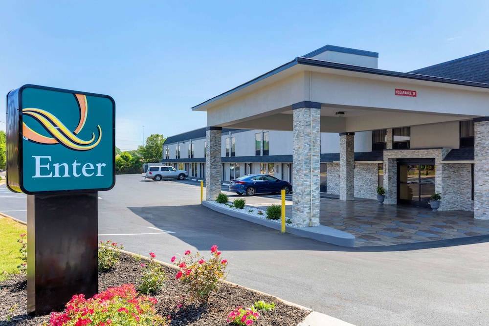 Cleveland Hotel | Quality Inn Cleveland