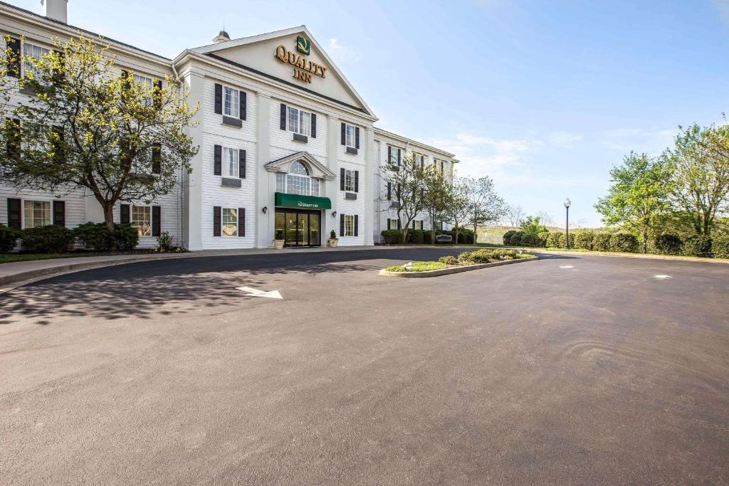 Kingsport Hotel | Quality Inn Kingsport South