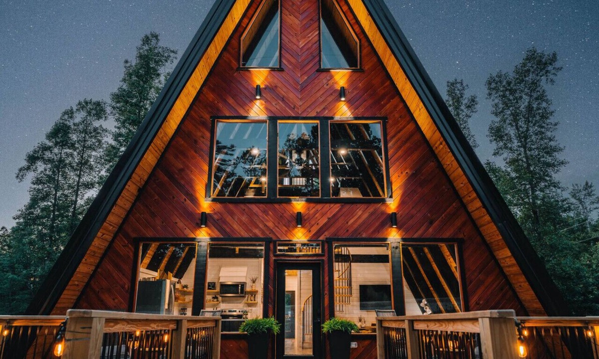 Campton Cabin | Red River Gorge A-Frame w/Hot Tub + Deck Views
