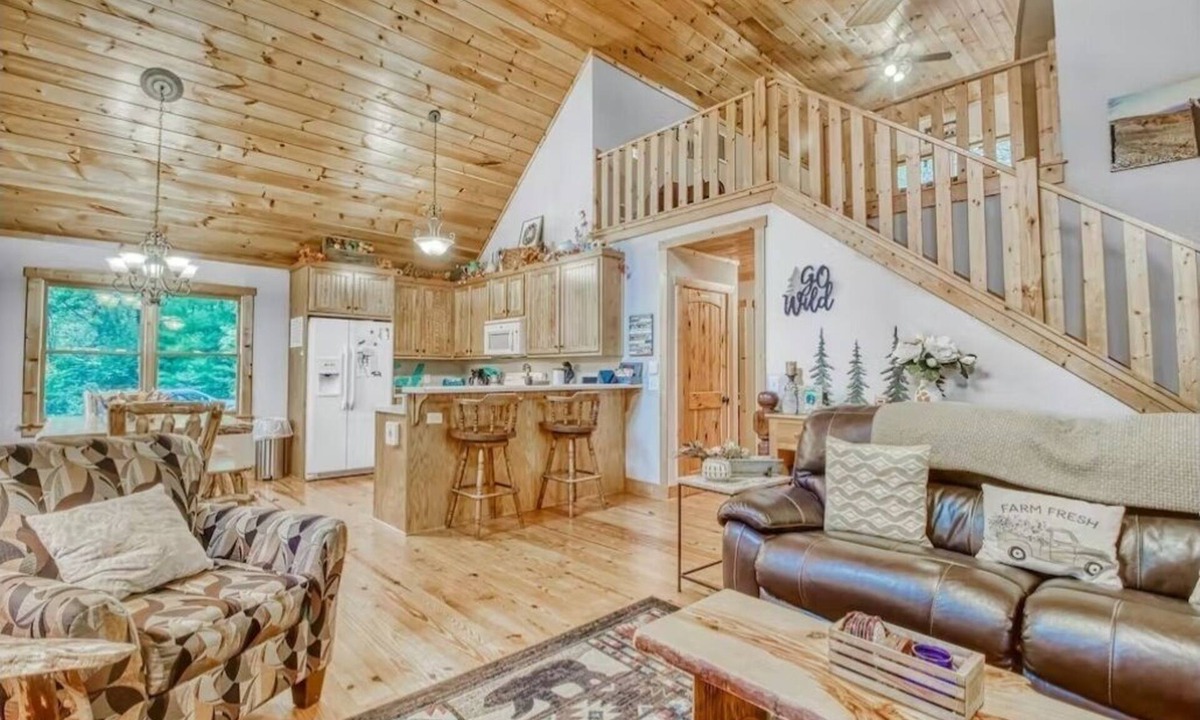 Sautee Nacoochee Cabin | Relaxing Helen, Ga Cabin Min from Helen, Sleeps 12 with Hot Tub & Firepit!