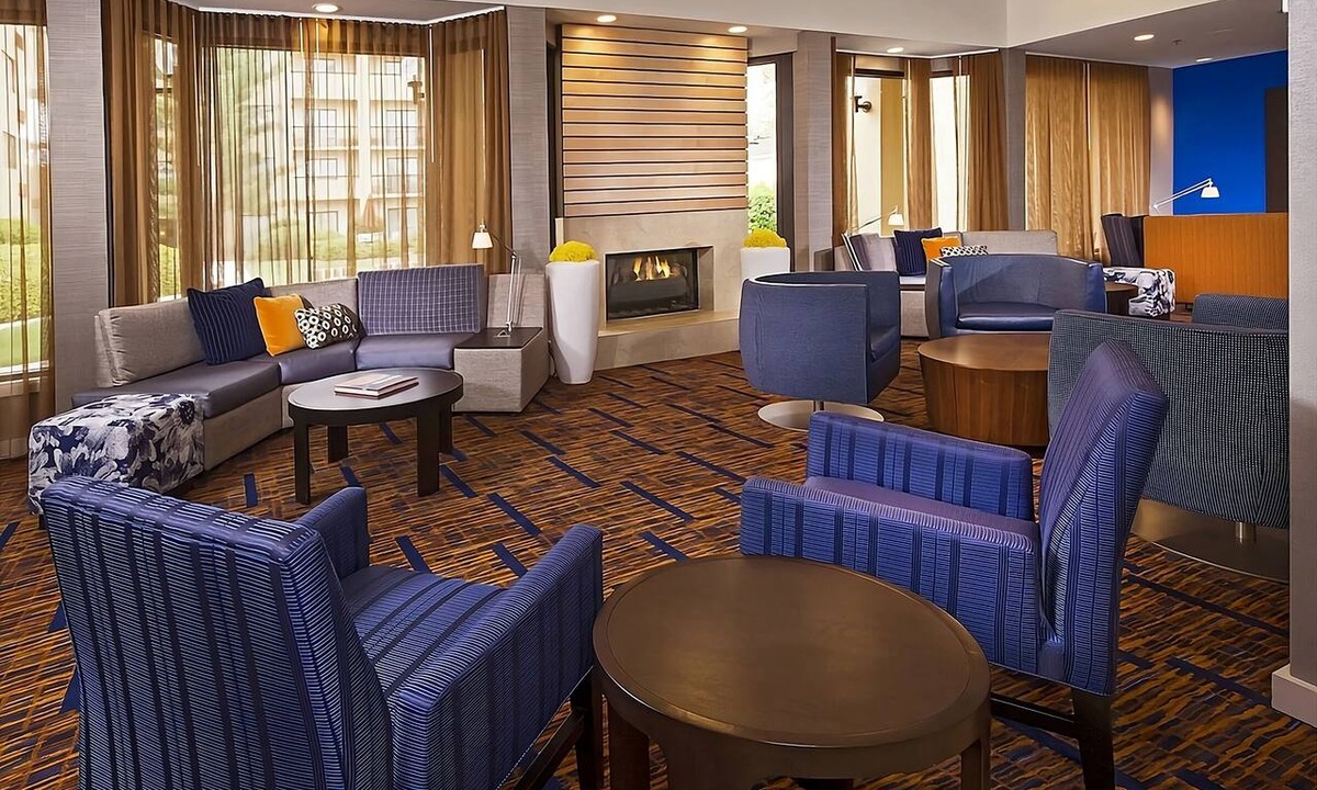 University Place Hotel | Relaxing Retreat Near UNC Charlotte, Pet-Friendly, Gym