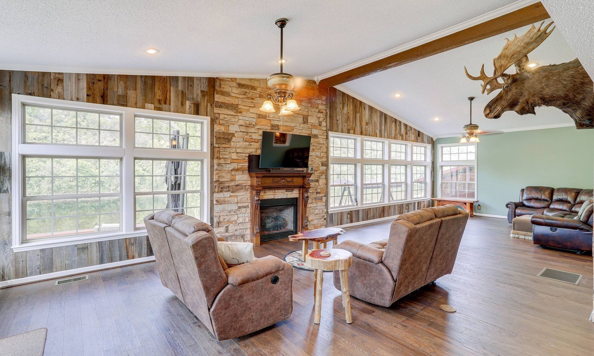 Mountain View House | Rivers Edge retreat is an entire home located on the shore of the White River