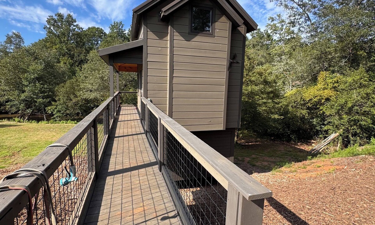 Central Cabin | Riverside Treehouse Resort in Central,SC 8 miles from Clemson University