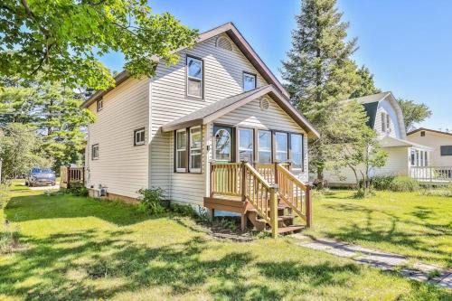 Eagle River House | Riverview Cottage