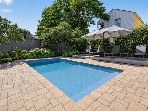 Faubourg Marigny Apartment | Roami at The Mandeville