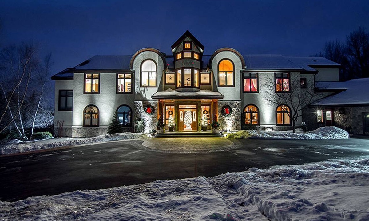 Baraboo Villa | Romantic Accommodation in a Charming Inn Located in Sauk County, Wisconsin