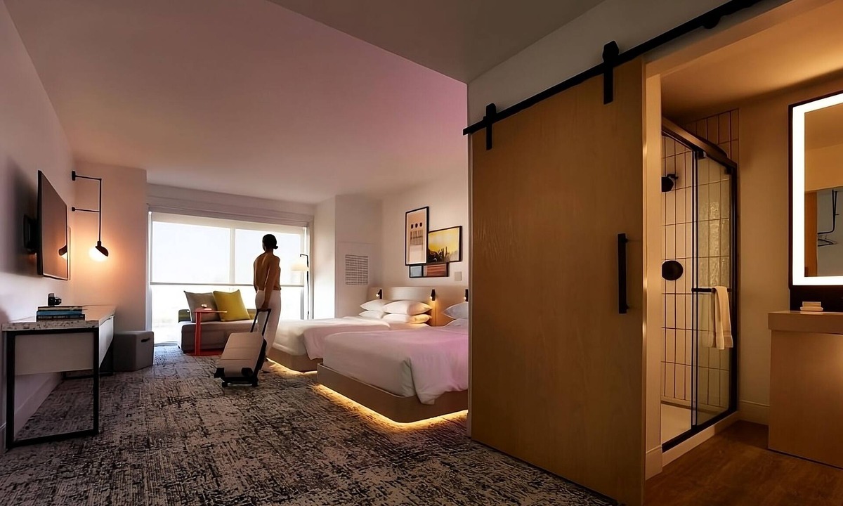 Downtown Atlanta Hotel | Rooftop Bar Onsite! Skyline View w/Captivating Atmosphere! Parking Available!