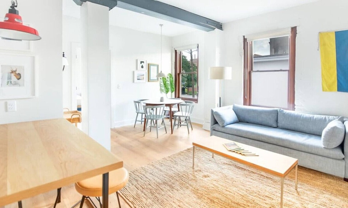 Yamacraw Village Condo | Roomy Two Bedroom Walkable to Everything Downtown