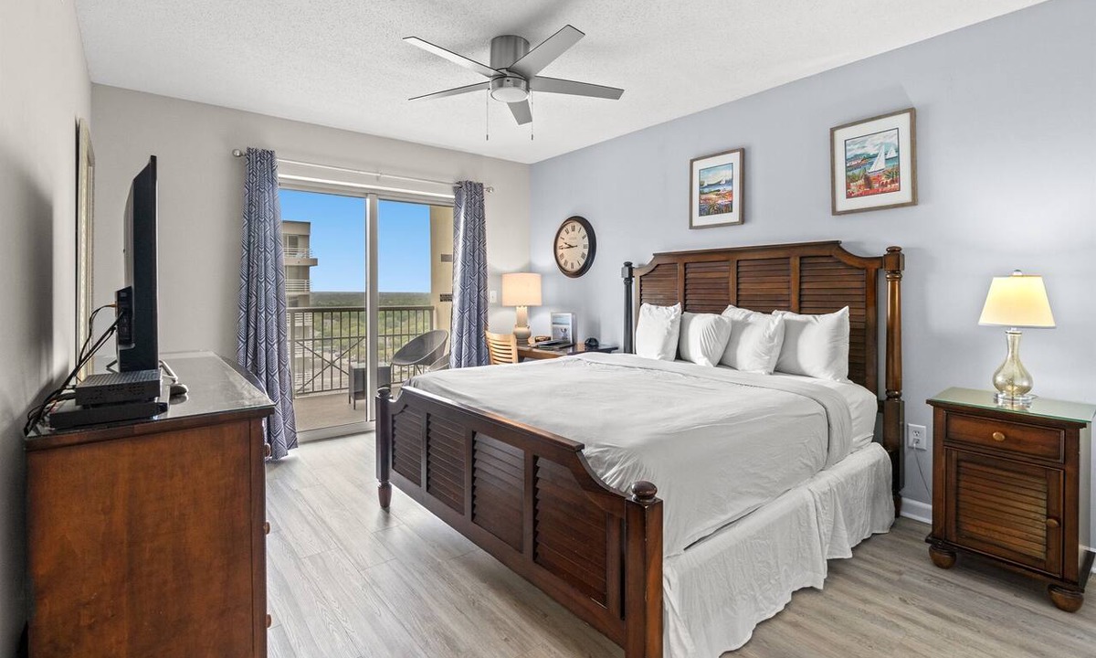 Arcadian Shores Apartment | Royale Palms 1402H Oceanview Studio w/Pool & Beach