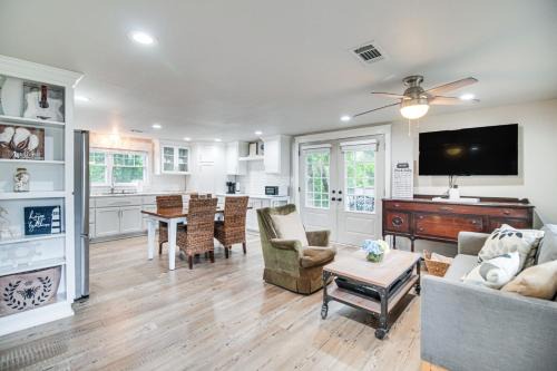 Fort Coffee House | Rural Spiro Getaway w/Private Deck!