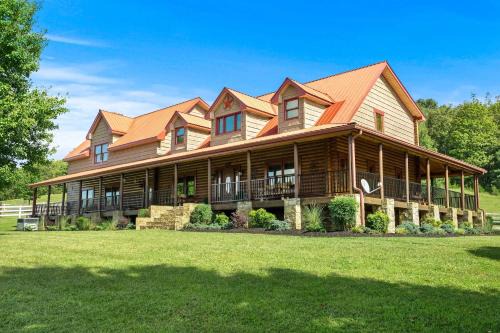 Chestnut Mound House | Rustic Retreat in Hickman on 160 Acres w/Views!