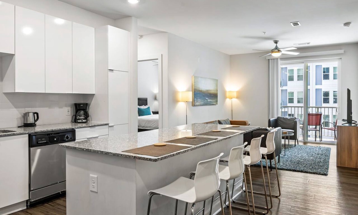 Midtown Apartment | (S2BA) World Cup 2BR Budget Stay for Groups Midtown