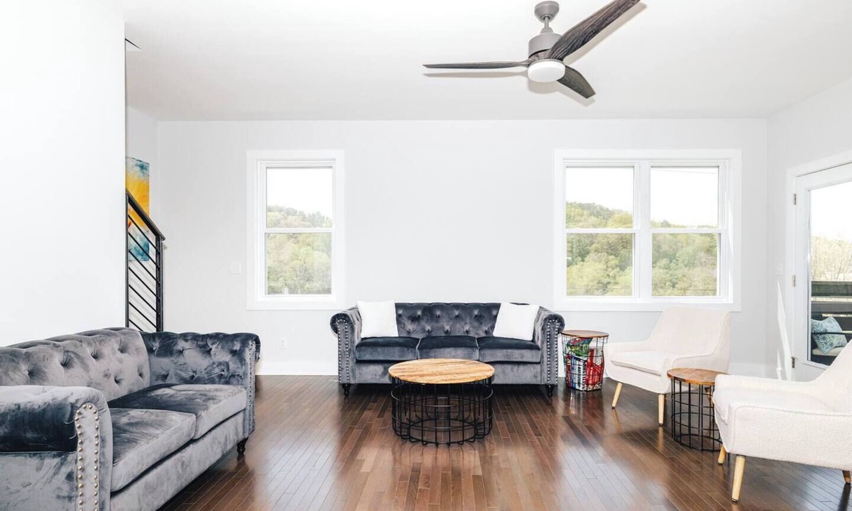 Woodfin House | Sage House - less than 3 miles to downtown AVL
