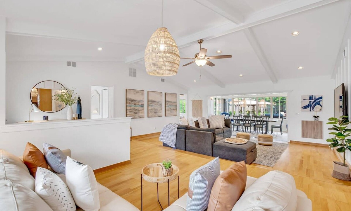 Palm Harbor House | Saltwater Canal Home Heated Pool 3 2 2 Gorgeous Pets Welcome