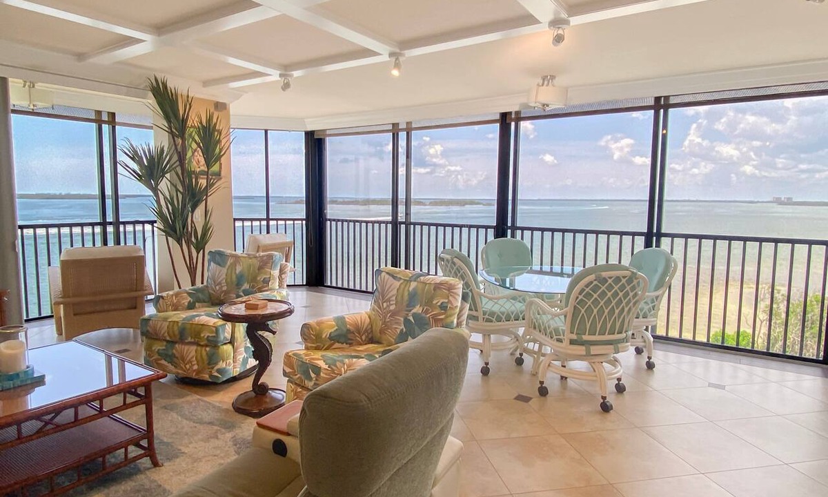 Punta Rassa Condo | Sanibel Harbour 517: Luxury Water View! Experience gorgeous corner view!