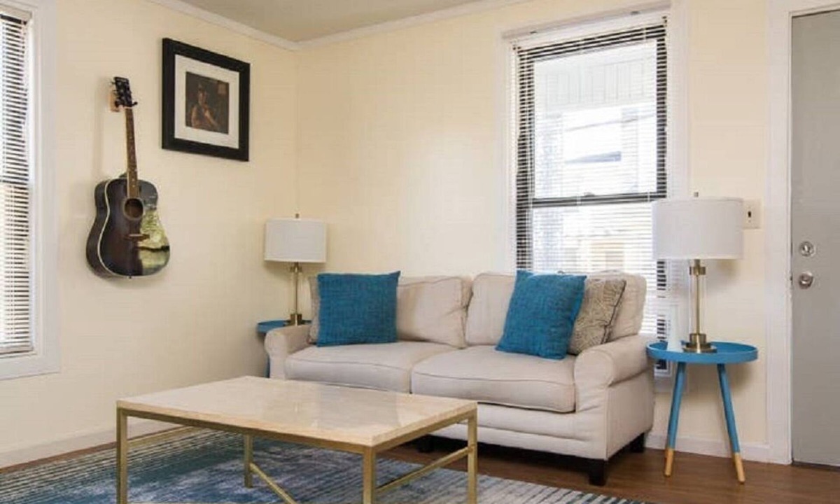 Maxwell House | Sanitized Hip East Nashville Apartment