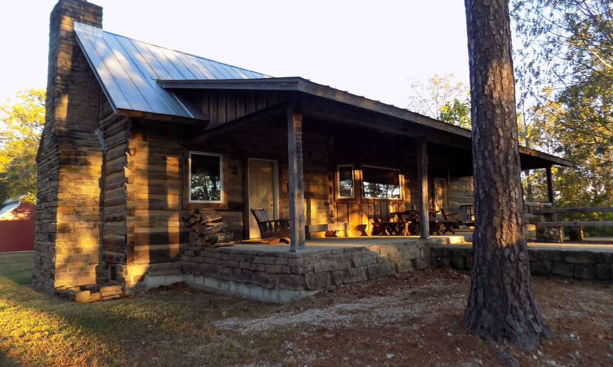 Mount Judea Cabin | Secluded Cave Creek Cabin where you can Restore Your Soul, sleeps 15