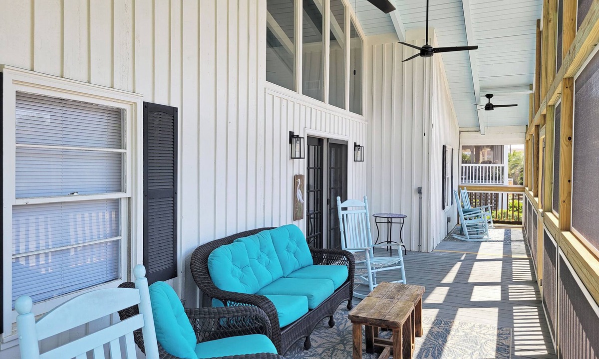 North Litchfield Beach House | Second Row Raised Beach House, Screened Porch, Easy Beach Access, Dog Friendly