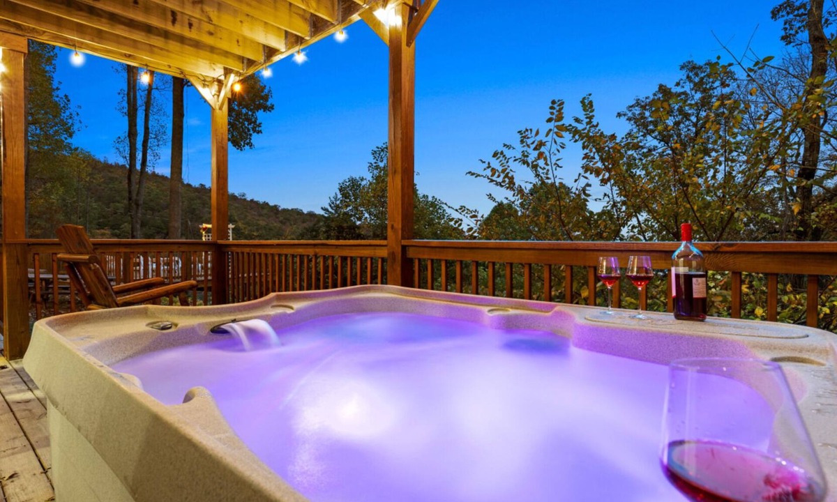 Sevierville Cabin | Serene Mountain Retreat by Ghosal Luxury Lodging