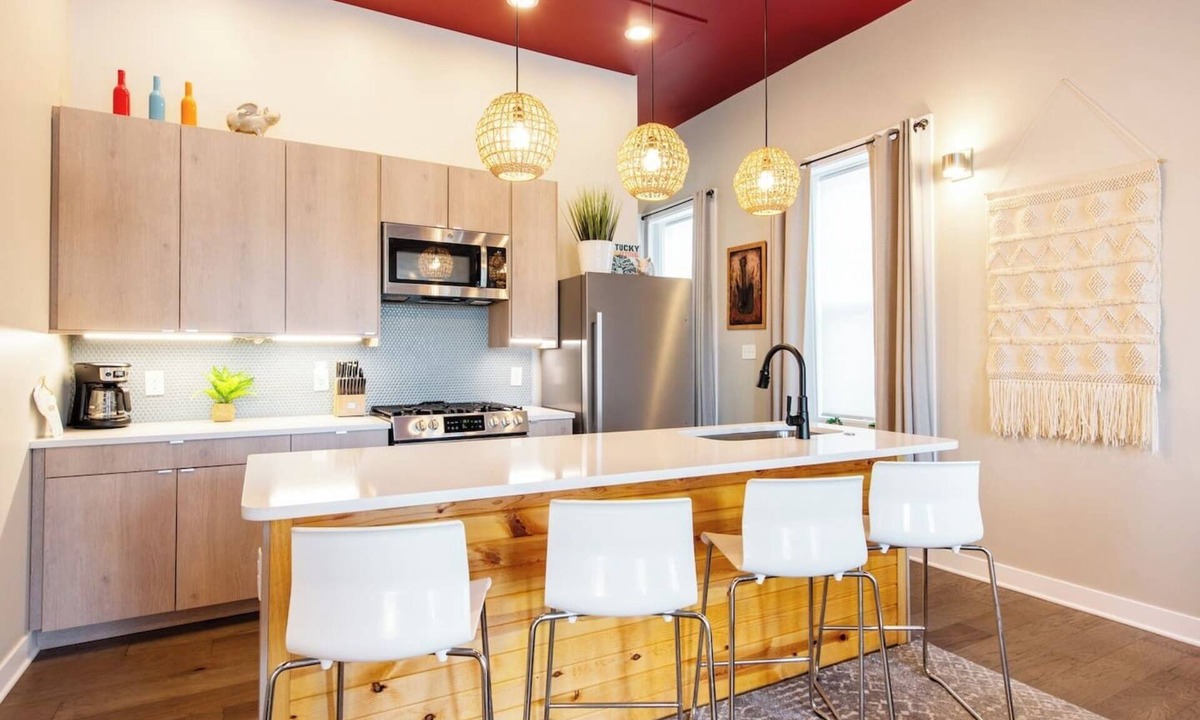 Germantown House | Shotgun Rye- Book for Music Fests-LTL, B&B 2026!