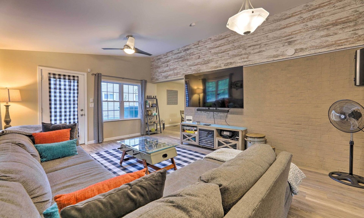 Fairborn House | Single-Story Home in Fairborn w/Yard & Patio!