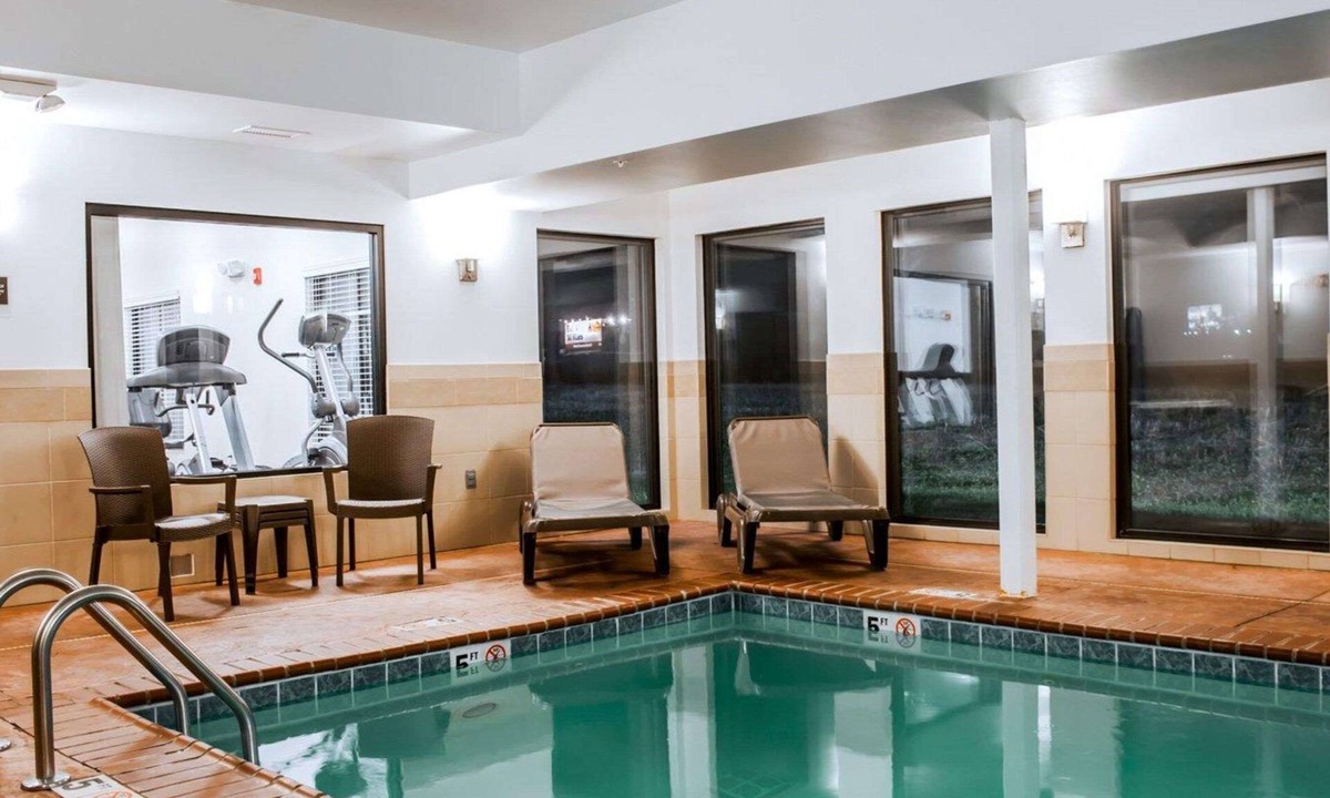 Oak Grove Hotel | Sleep Inn & Suites Fort Campbell