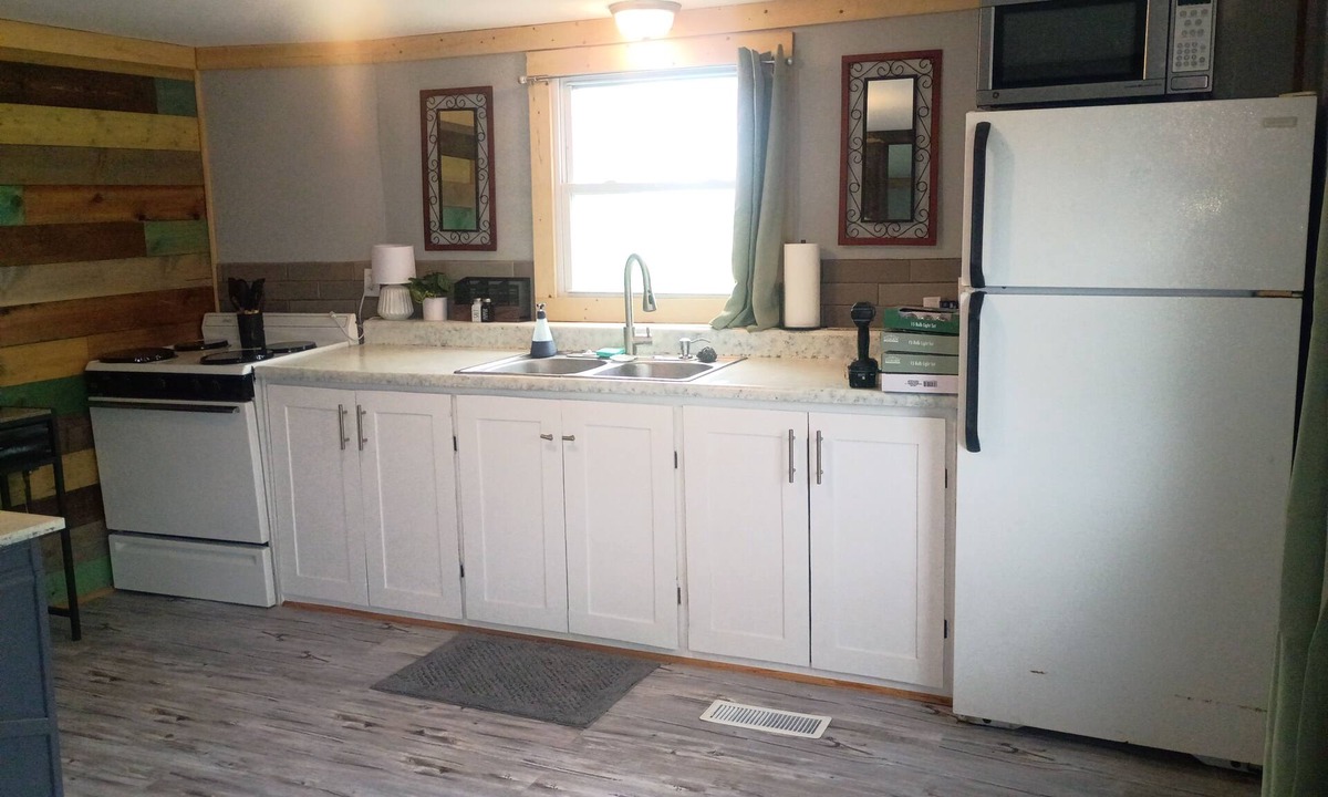Snover House | Small Town Escape In The Thumb. One Bedroom, One Bath with a Laundry Room.