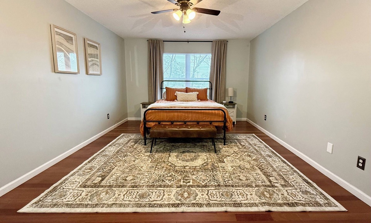 Festus House | Small Town Main Street Home, Minutes from the Big City