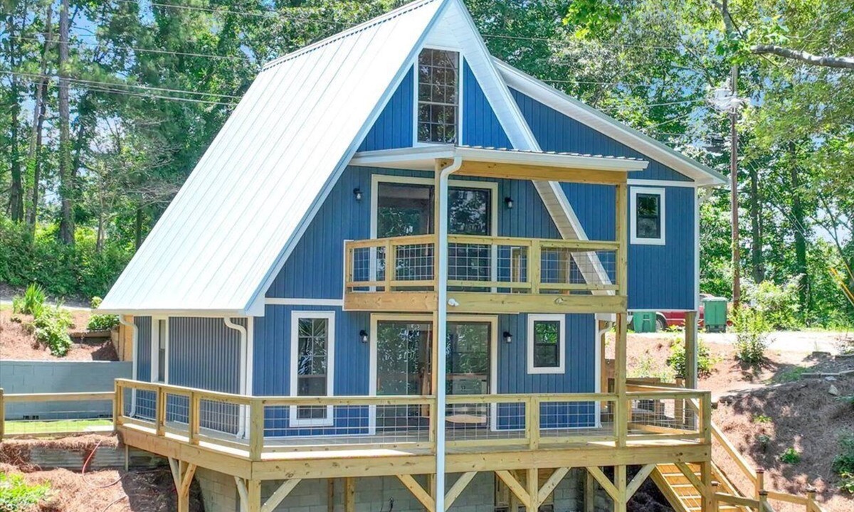 Crane Hill Cabin | SMITH LAKE CABIN-Cave, Dock,