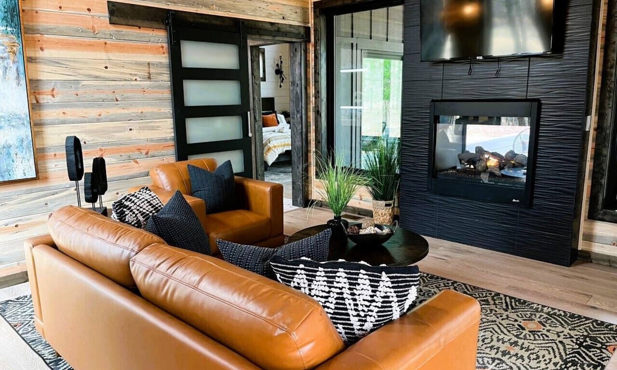 Pickens Cabin | Soho Loft- Swimming Pool & Clubhouse on 36-acre re