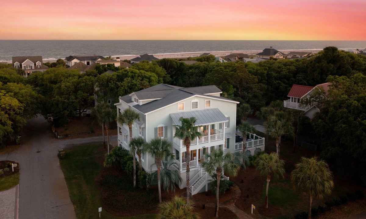 Isle of Palms House | Spacious Coastal Home with Private Pool & Close to the beach - 2 55th Ave