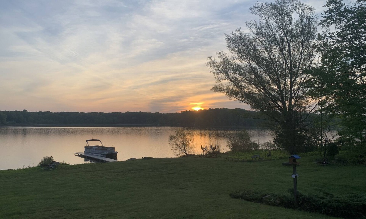 Grand Junction House | Spacious Lakefront Retreat on All-Sports Lake w/Private Dock