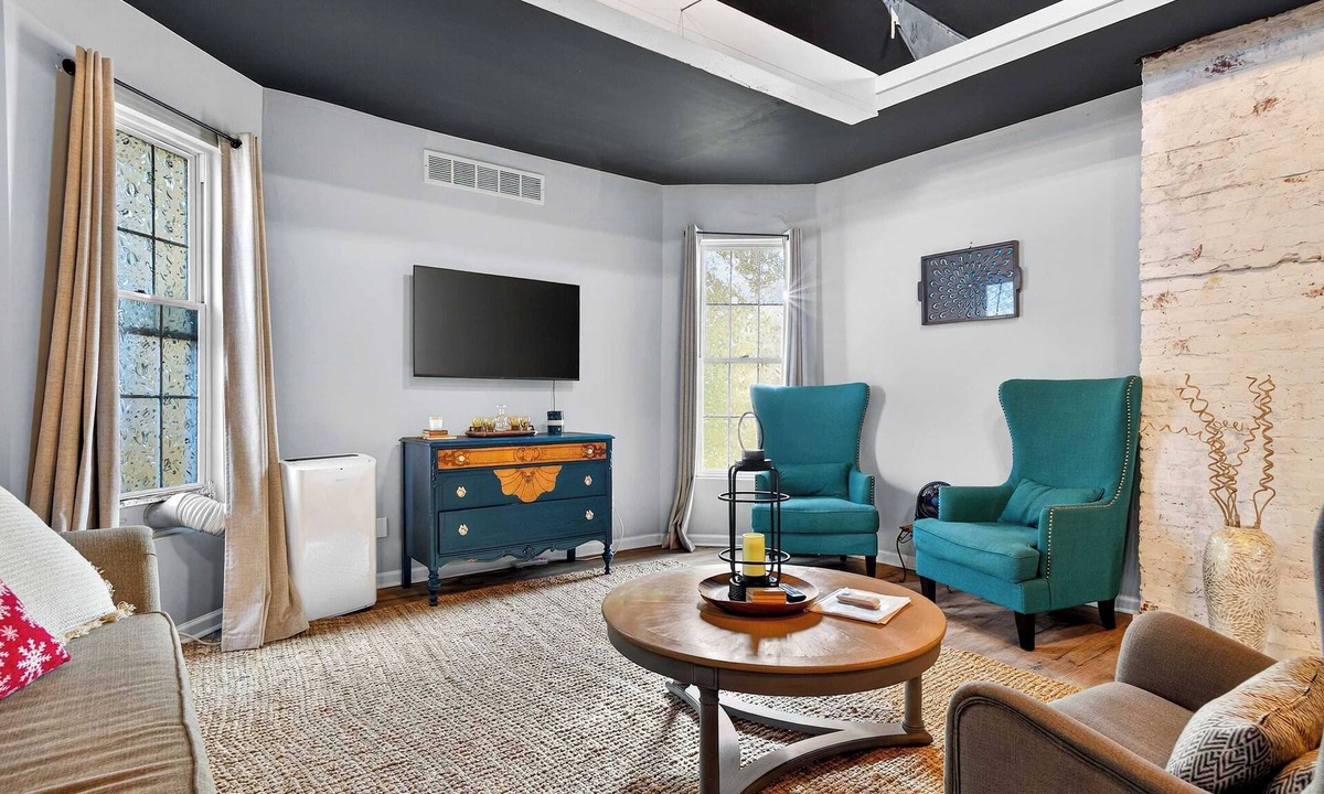Wilder Park House | Spacious Louisville retreat near downtown and NuLu