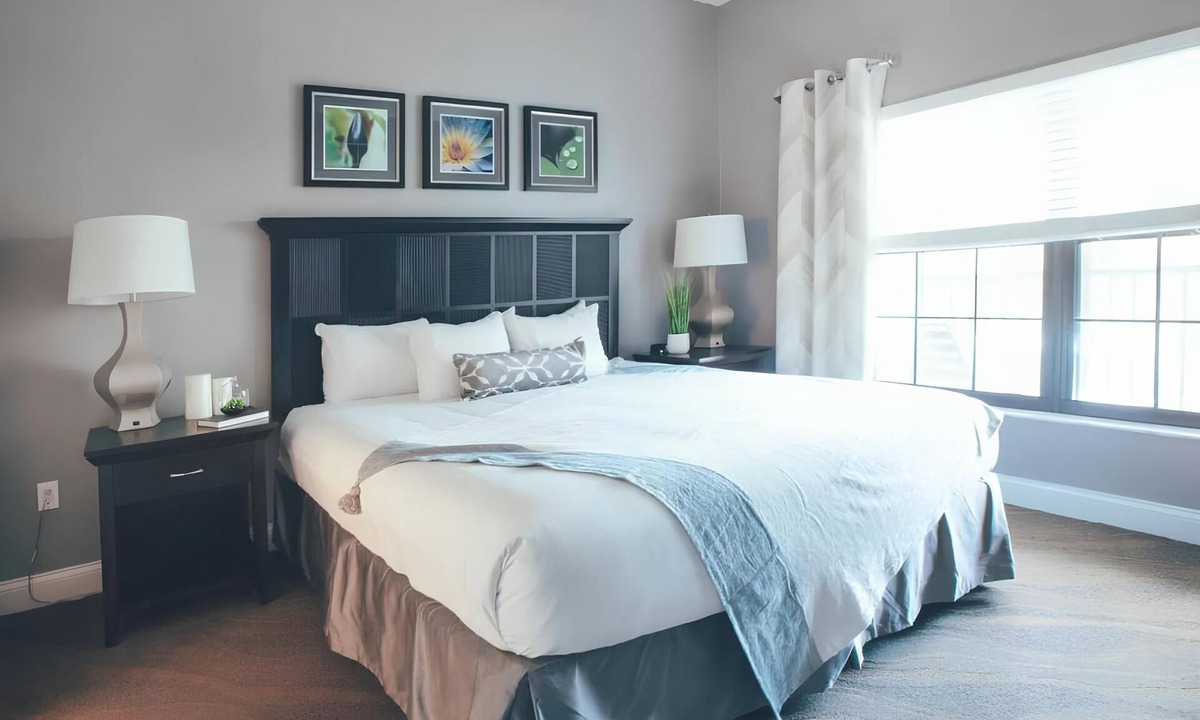 Orange Lake Hotel | Spacious Villa Near Disney! Outdoor Pools, Fitness Center, & Golf!