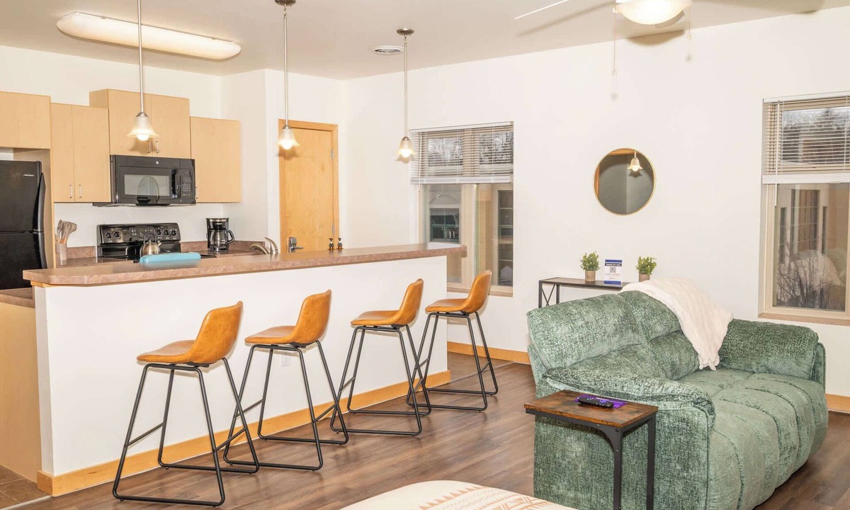 Sun Prairie Apartment | Studio Apartment at Cannery Square